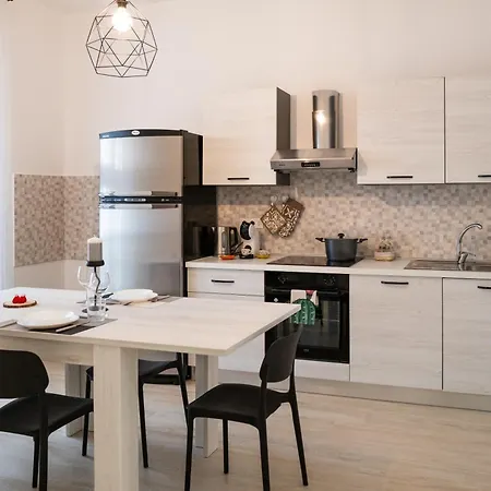 Casa Pemogi Monopoli